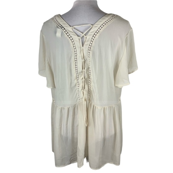 Torrid Ivory Chiffon Lace Up Blouse Size 5x - Picture 4 of 5